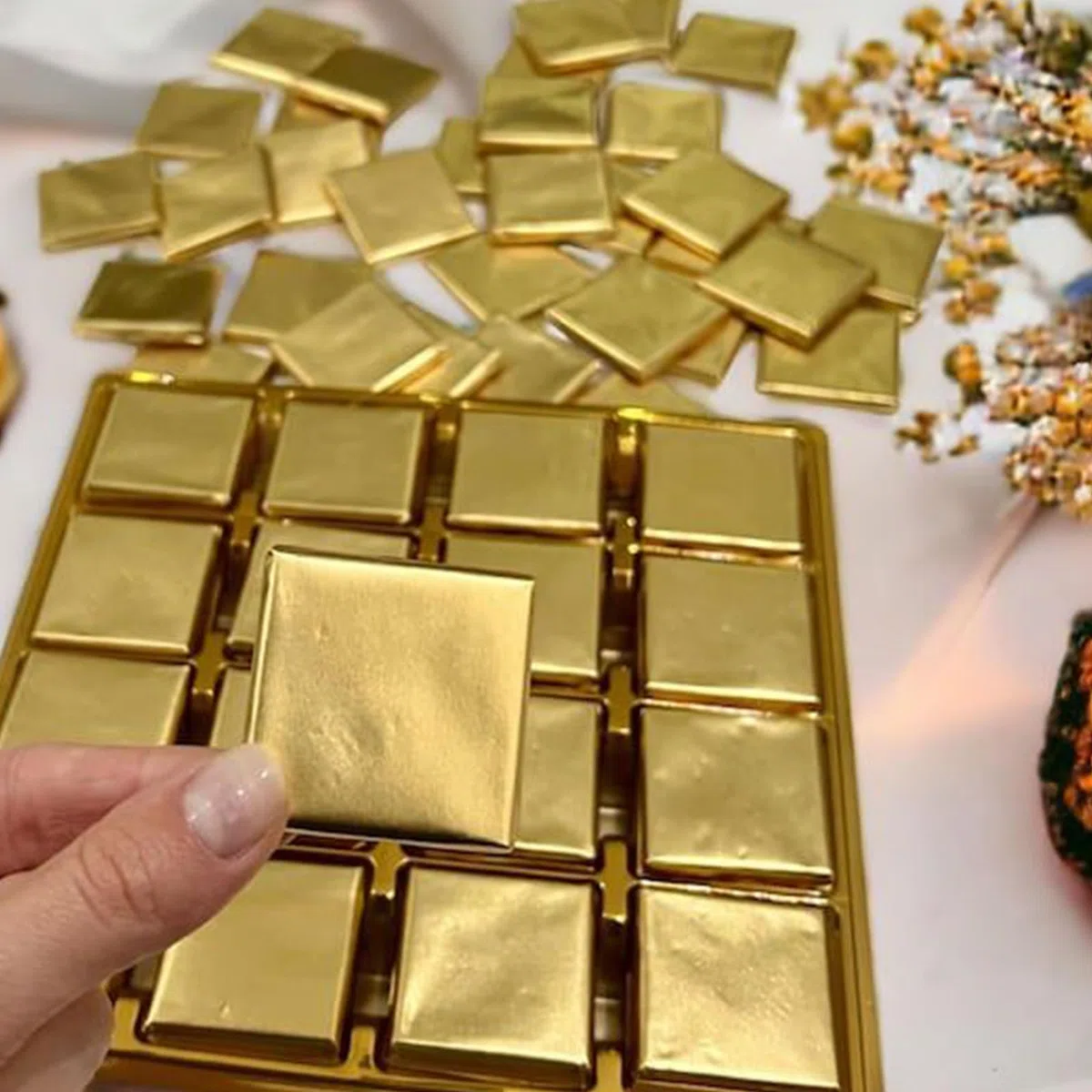 Foglio di alluminio dorato per imballaggi al cioccolato, 20 x 20 cm, 100 pezzi per alimenti, adatti per confezioni regalo e progetti fai da te per feste e feste